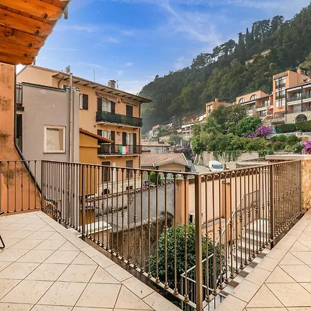 Apartment 2 Bedroom Amazing In *